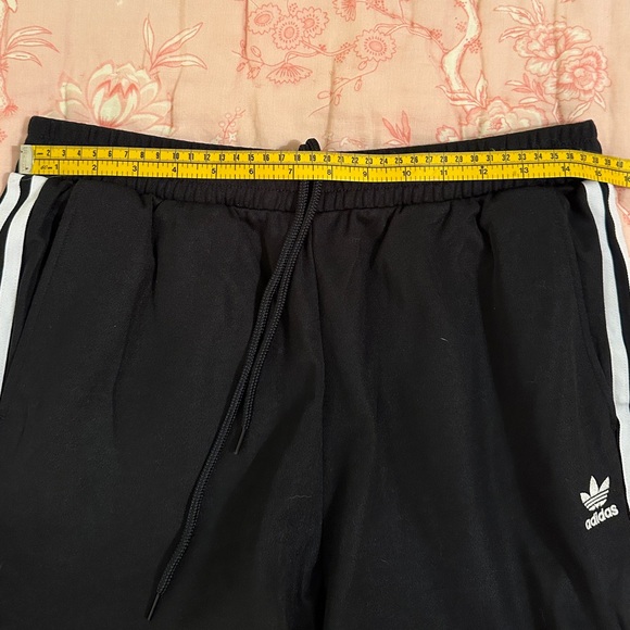 Adidas black and white tie bottom three stripe women’s black joggers size Large - Picture 7 of 7